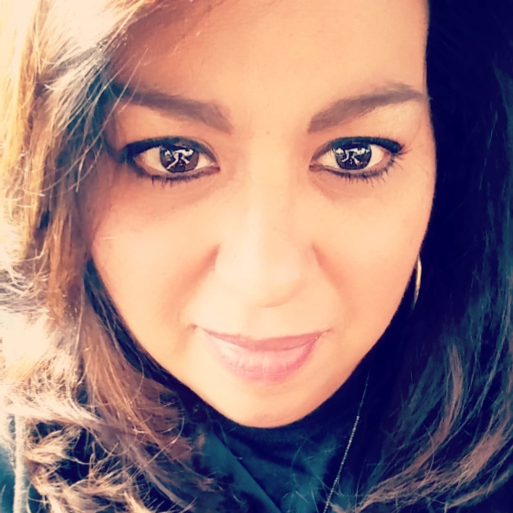 Meet your Posher, Cecilia